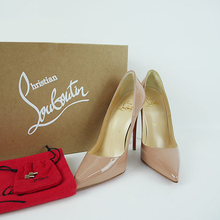 Christian Louboutin  パテントレザー パンプス